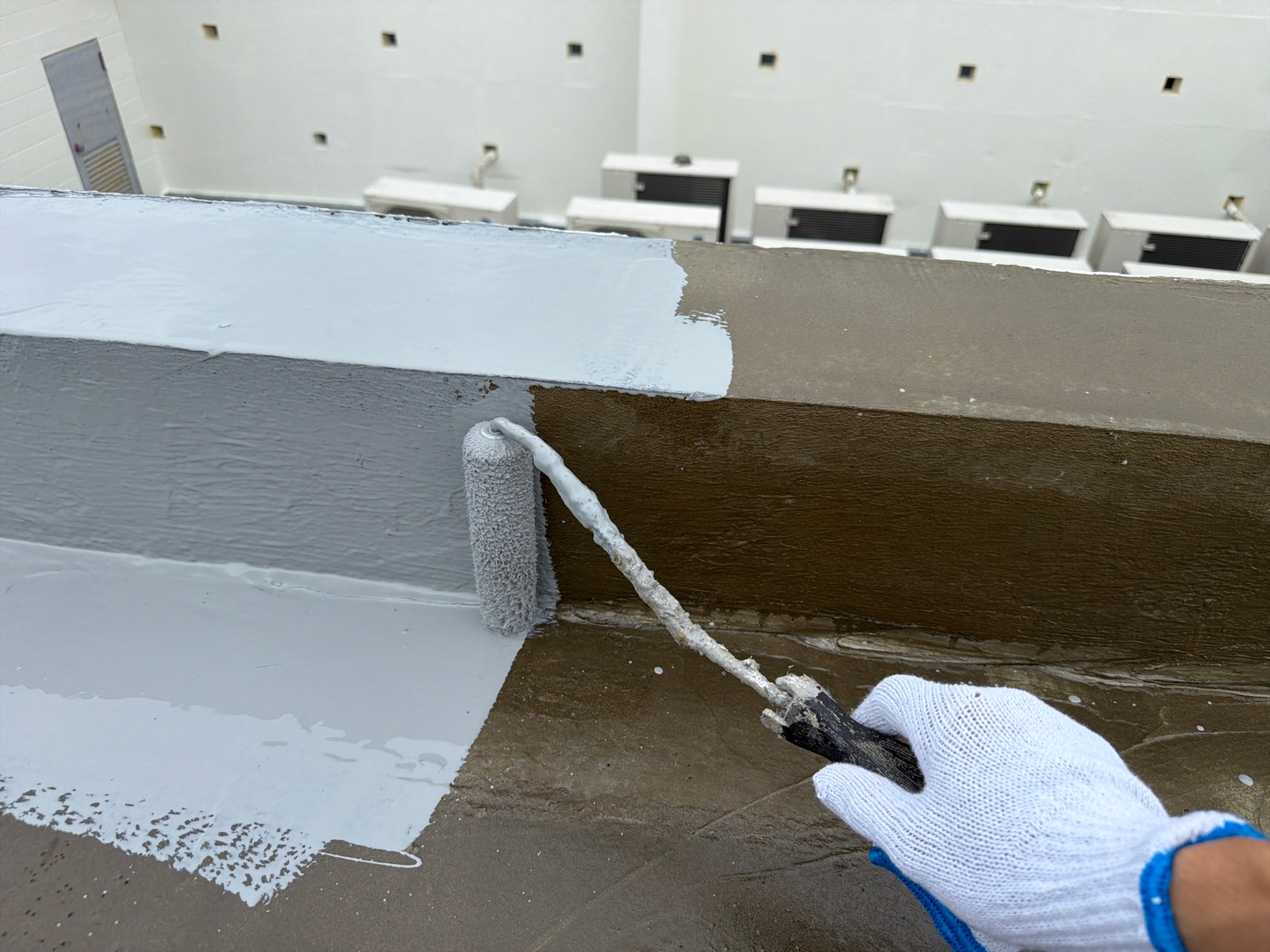 松戸市で防水業者をお探しなら、建物を知り尽くした職人直営の株式会社Sun setへ。確かな調査と適正価格で、雨漏りの不安に先回りします。